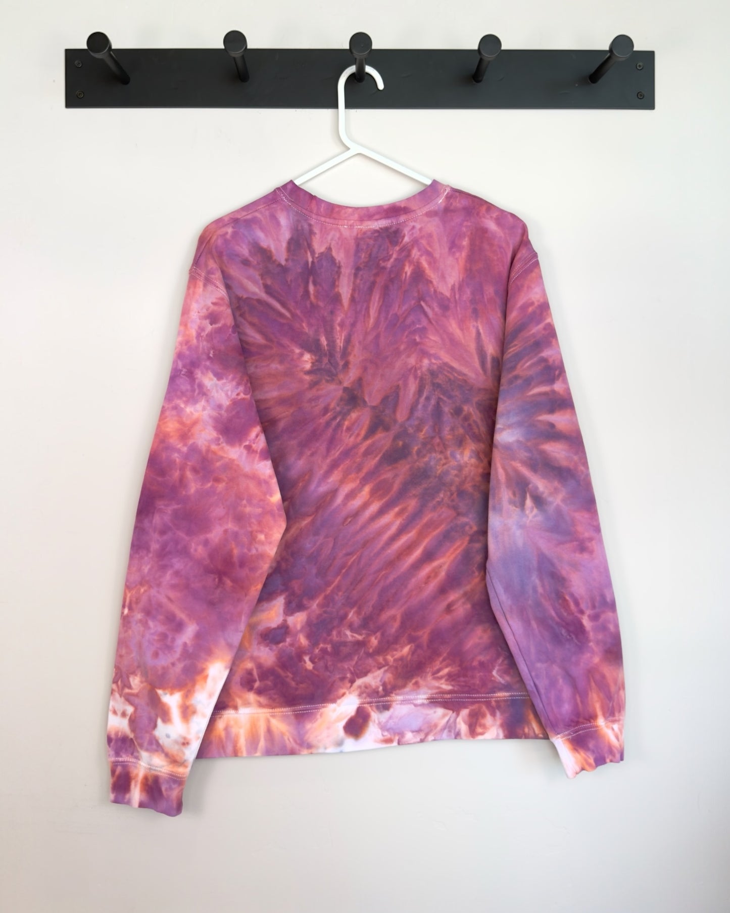Women's Medium Abstract Love