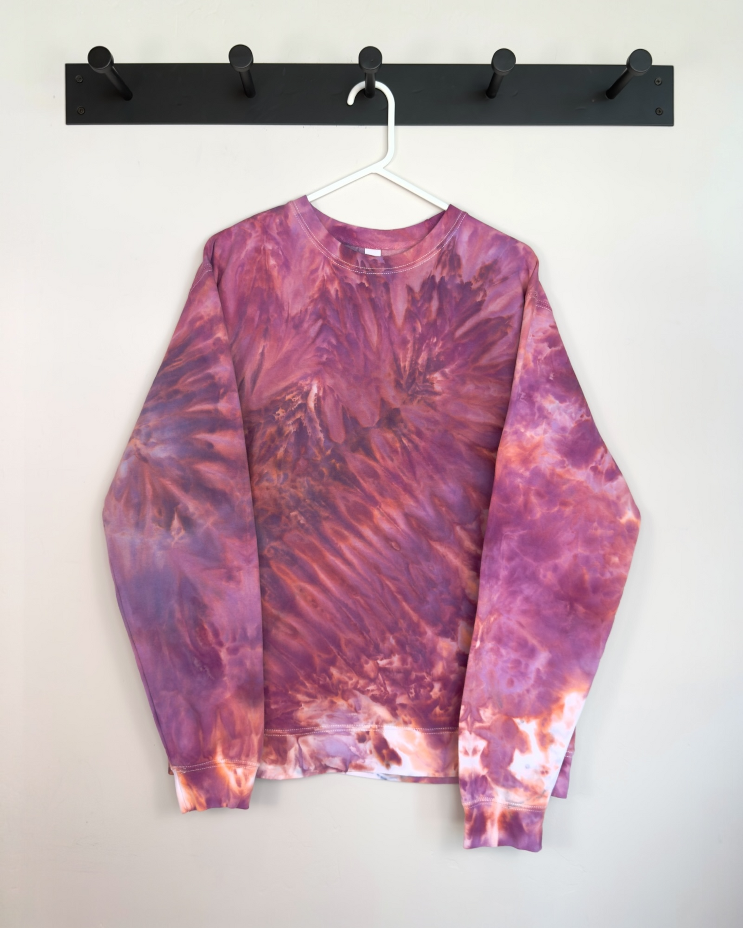 Women's Medium Abstract Love